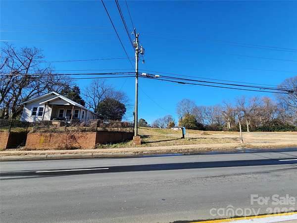 0.6 Acres of Commercial Land for Sale in Charlotte, North Carolina