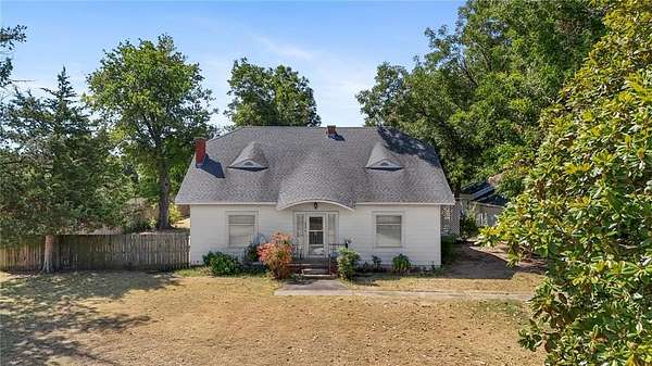 2 Acres of Land with Home for Sale in Bethany, Oklahoma