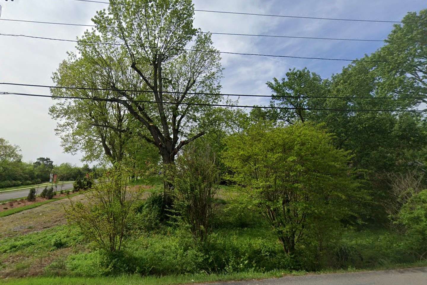 1.4 Acres of Residential Land for Sale in Madison, Tennessee