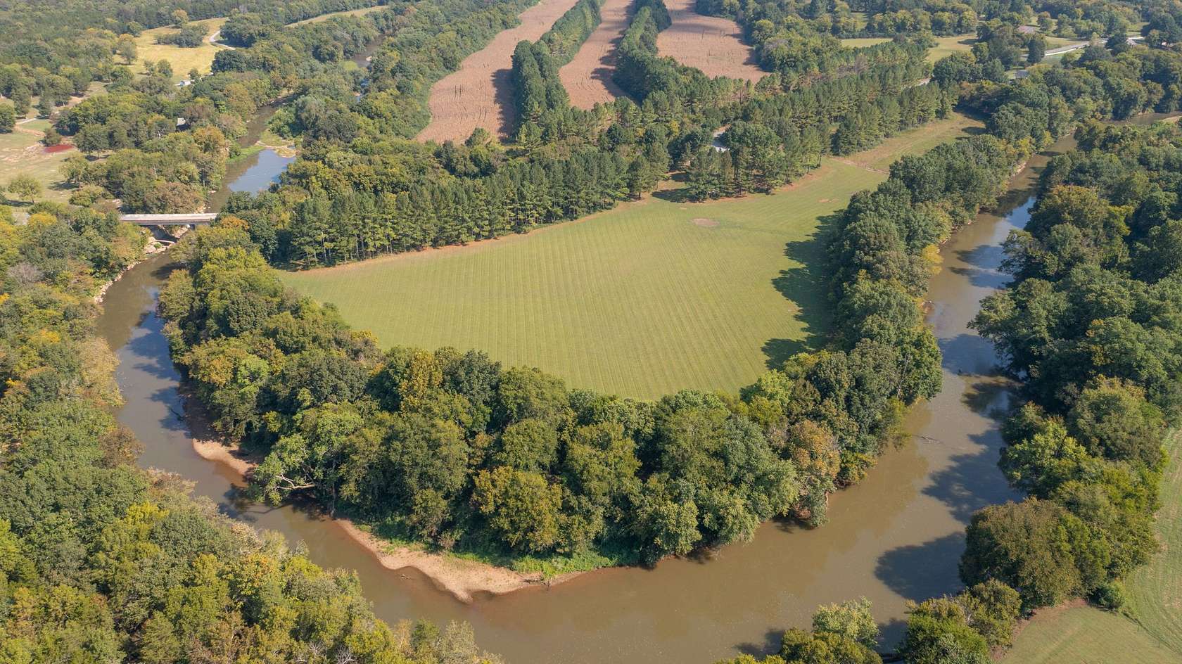 14.7 Acres of Land for Sale in Shelbyville, Tennessee