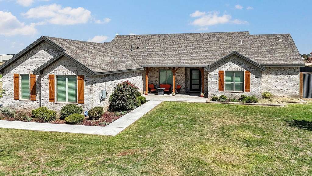 1.59 Acres of Land with Home for Sale in Midland, Texas