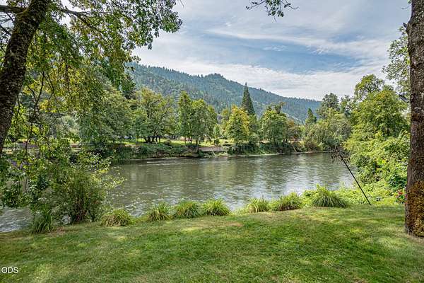 1.57 Acres of Land for Sale in Rogue River, Oregon