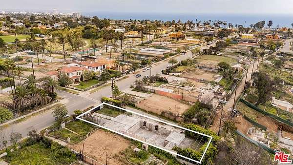 0.19 Acres of Residential Land for Sale in Pacific Palisades, California