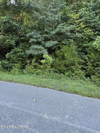 1.83 Acres of Residential Land for Sale in Sharps Chapel, Tennessee