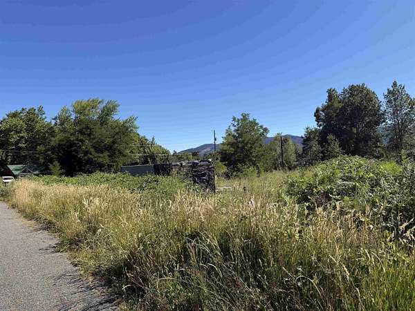 1.1 Acres of Residential Land for Sale in Mount Shasta, California