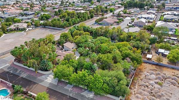 2.17 Acres of Land with Home for Sale in Las Vegas, Nevada