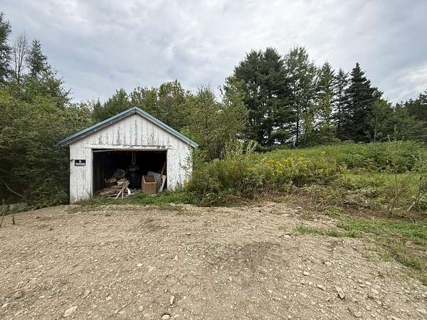 1.5 Acres of Residential Land for Sale in Caribou, Maine