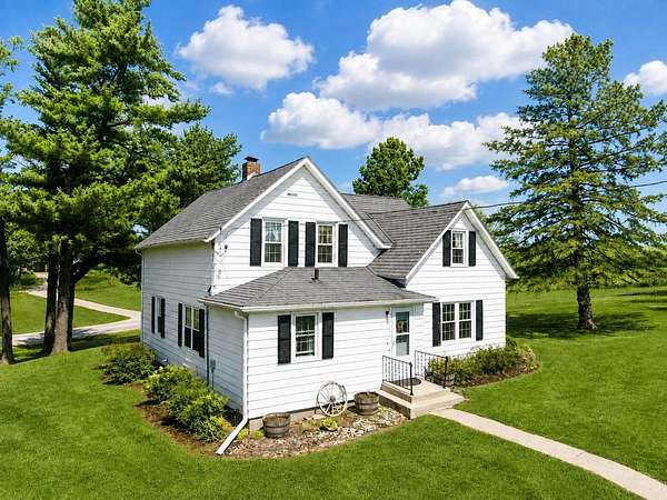 20.1 Acres of Agricultural Land with Home for Sale in Viroqua, Wisconsin