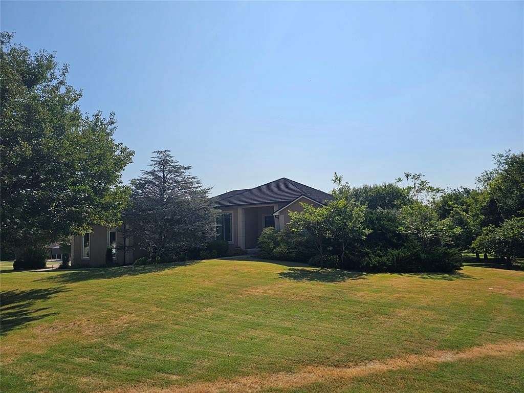 1.9 Acres of Land with Home for Sale in Purcell, Oklahoma