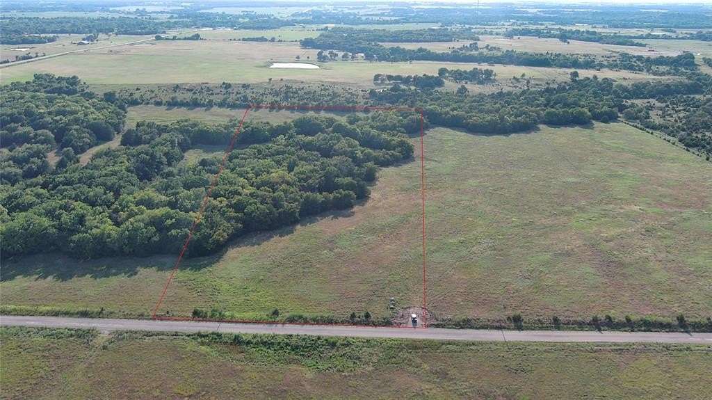 10 Acres of Recreational & Residential Land for Sale in Holdenville, Oklahoma