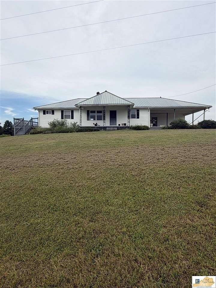 6 Acres of Land with Home for Sale in Tompkinsville, Kentucky