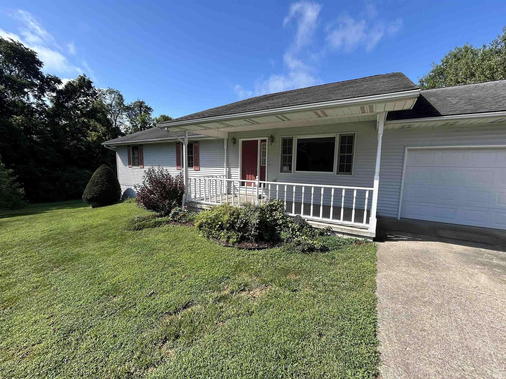 4 Acres of Land with Home for Sale in Vincennes, Indiana