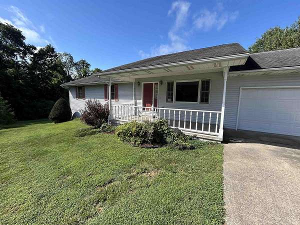 4 Acres of Land with Home for Sale in Vincennes, Indiana