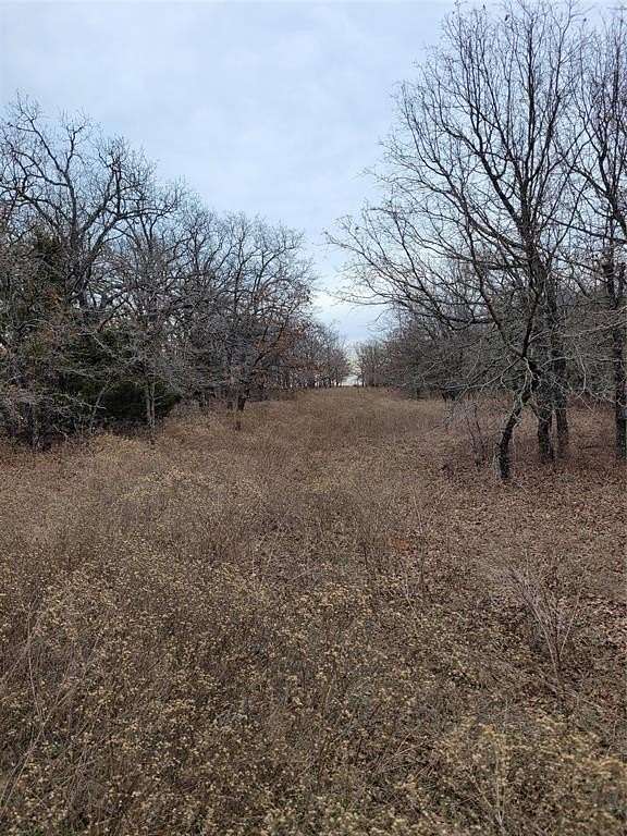 5 Acres of Land for Sale in Lindsay, Oklahoma