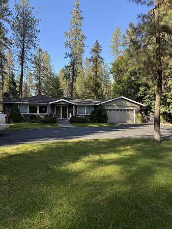 3.15 Acres of Land with Home for Sale in Spokane, Washington