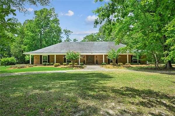 2 Acres of Land with Home for Sale in Bogalusa, Louisiana