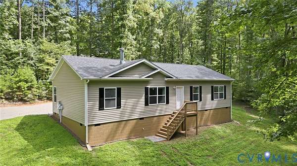 6 Acres of Land with Home for Sale in Maidens, Virginia