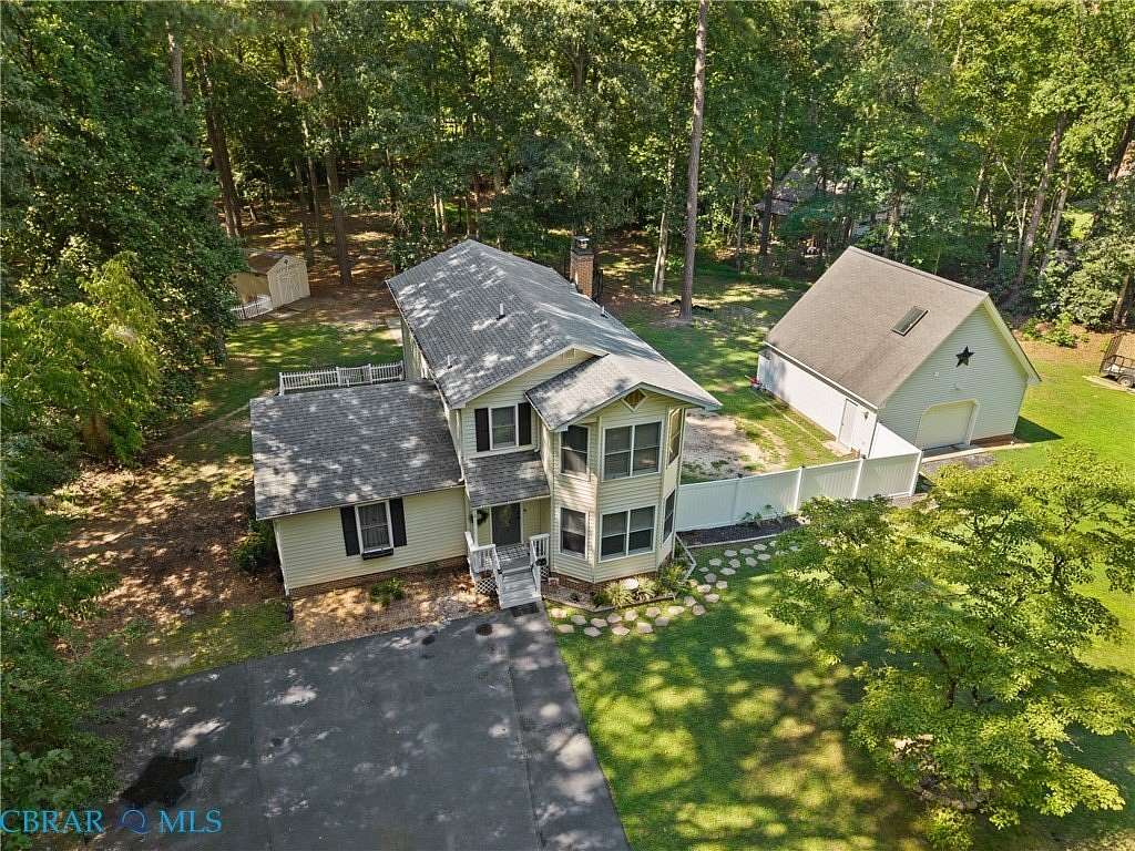 1.5 Acres of Land with Home for Sale in North, Virginia