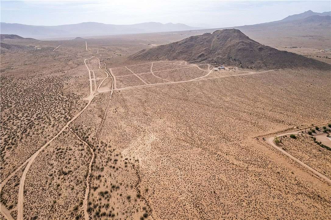 17.2 Acres of Land for Sale in Kingman, Arizona