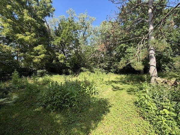 1.2 Acres of Residential Land for Sale in Batavia, Illinois
