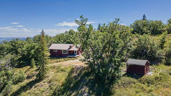 1.6 Acres of Land with Home for Sale in Kanarraville, Utah