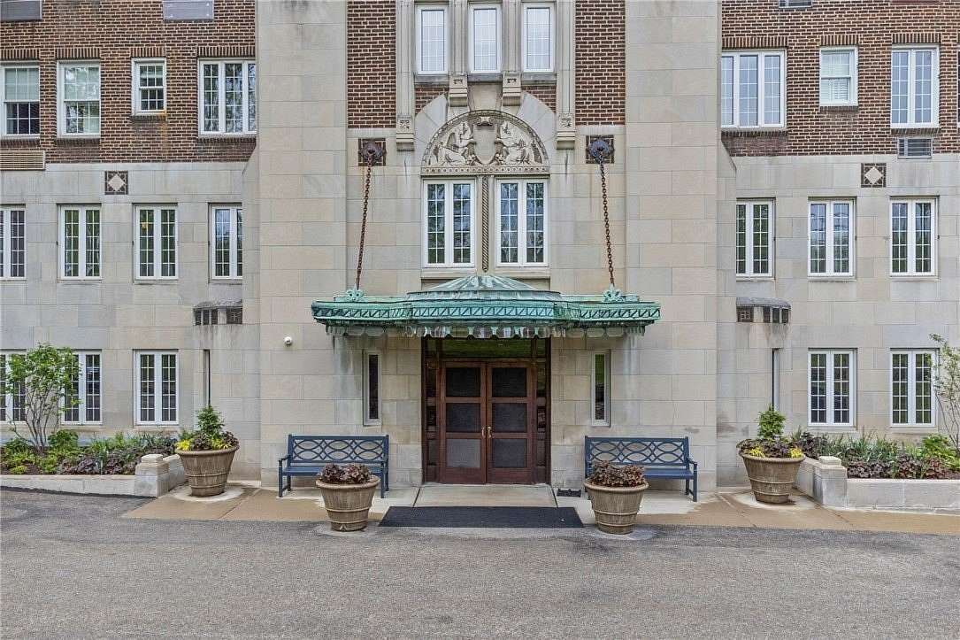 1.77 Acres of Land with Home for Sale in Pittsburgh, Pennsylvania