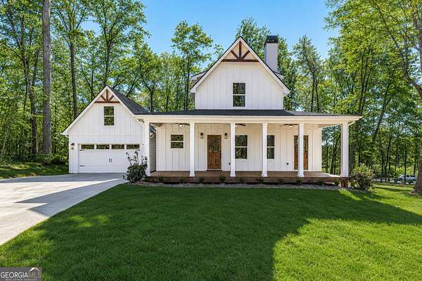 1.5 Acres of Land with Home for Sale in Clarkesville, Georgia