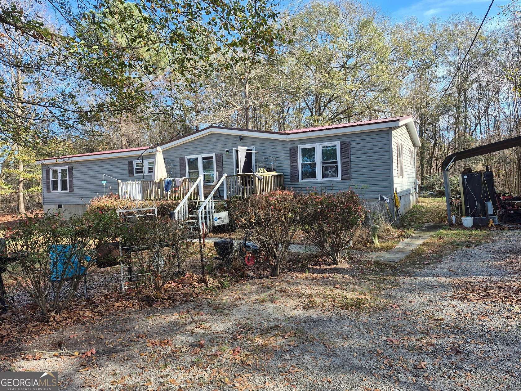 1.53 Acres of Land with Home for Sale in Canon, Georgia