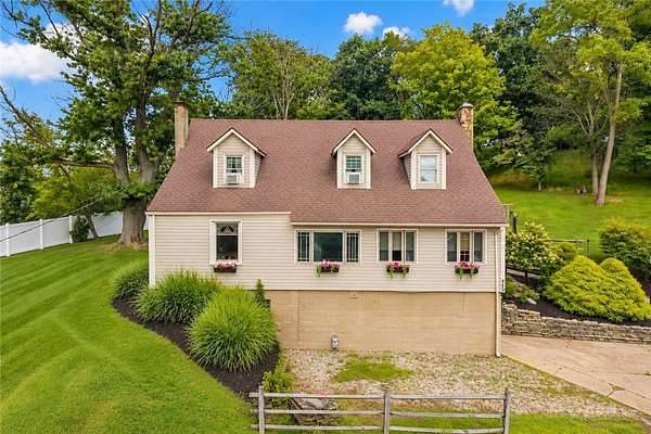 2 Acres of Land with Home for Sale in South Strabane, Pennsylvania