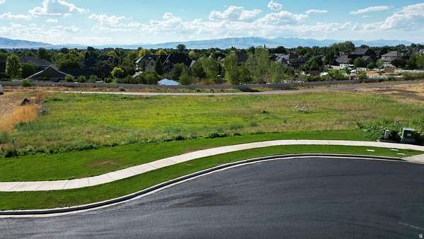 1 Acre of Residential Land for Sale in Mapleton, Utah