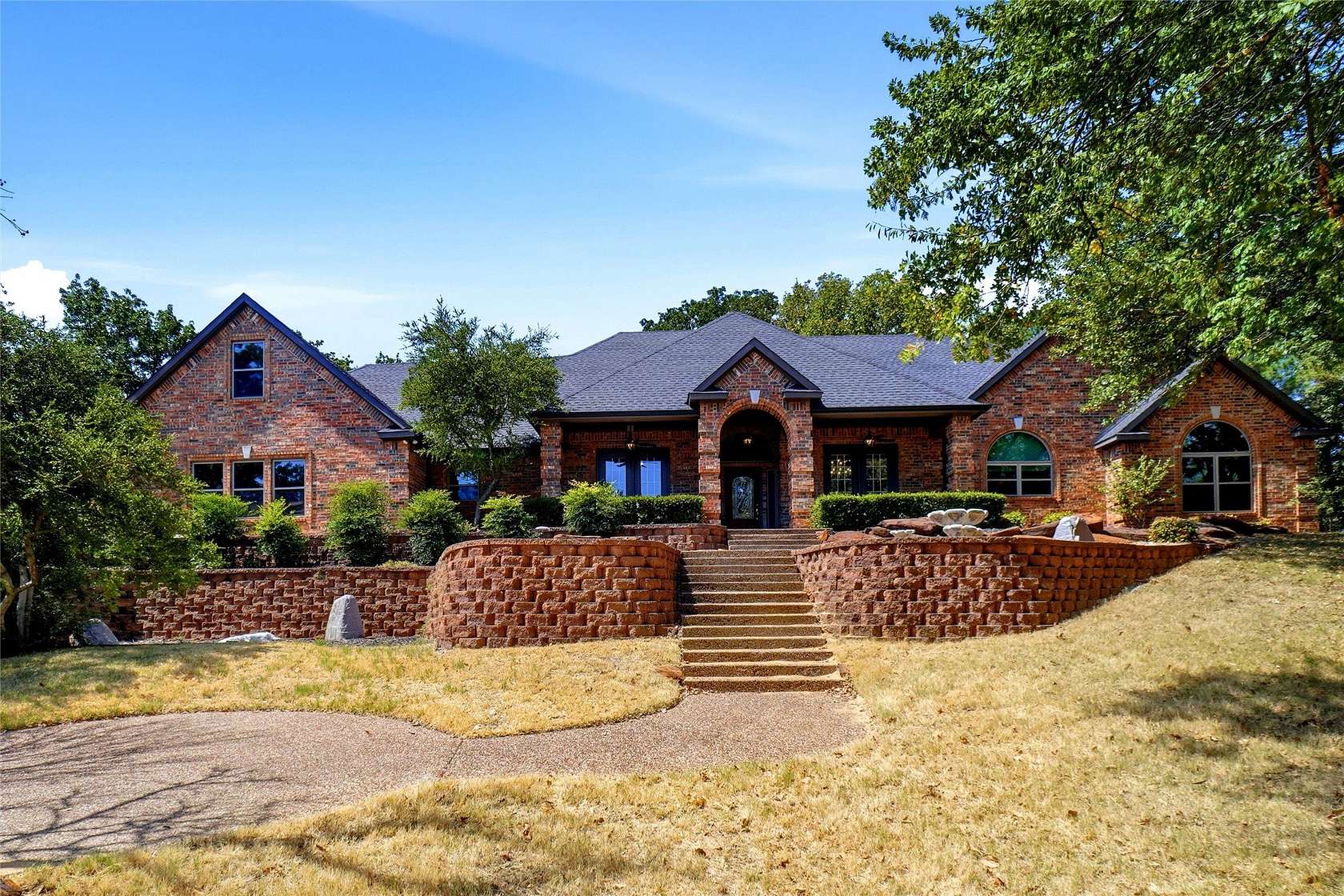 2.62 Acres of Land with Home for Sale in Argyle, Texas