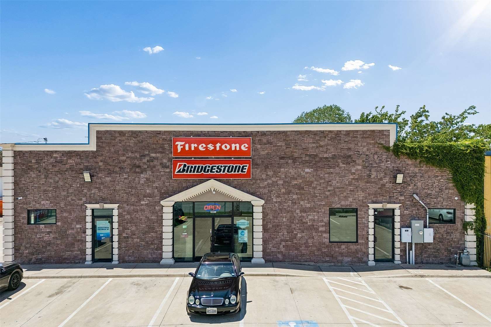 2 Acres of Commercial Land for Sale in Dallas, Texas