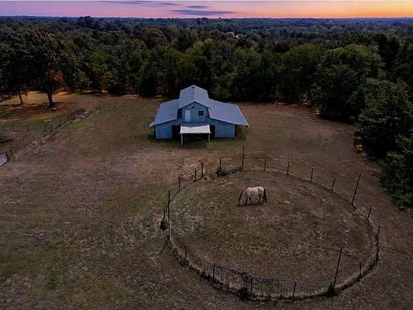 7 Acres of Land with Home for Sale in Terrell, Texas