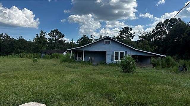 4 Acres of Land with Home for Sale in Bogalusa, Louisiana