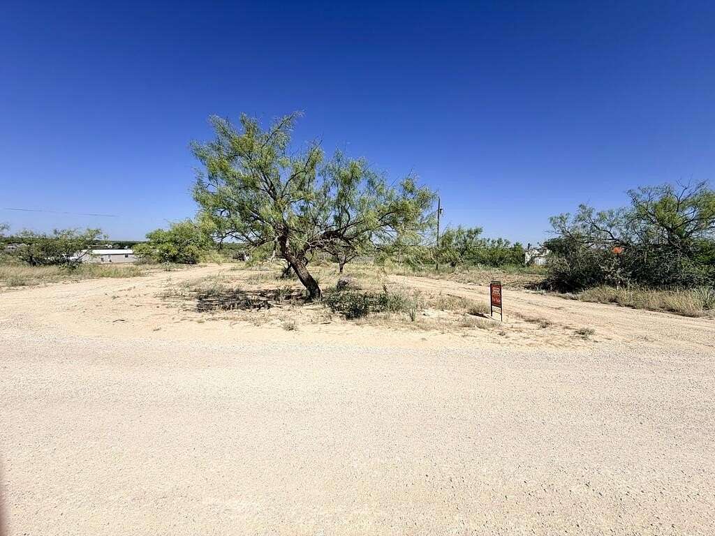 0.9 Acres of Residential Land for Sale in Colorado City, Texas