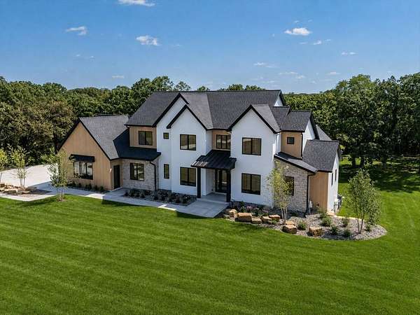 6 Acres of Land with Home for Sale in Rochester, Minnesota