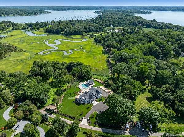 5.23 Acres of Land with Home for Sale in Centre Island, New York