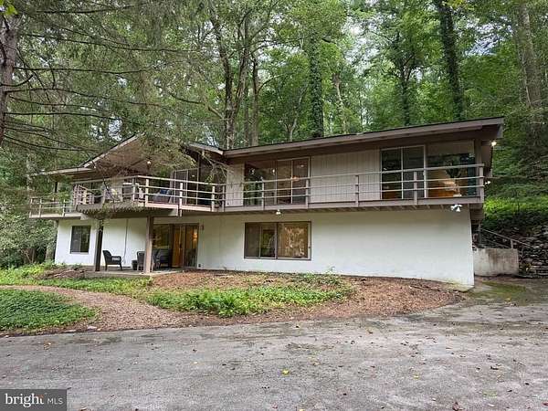 1.75 Acres of Land with Home for Sale in Newtown Square, Pennsylvania