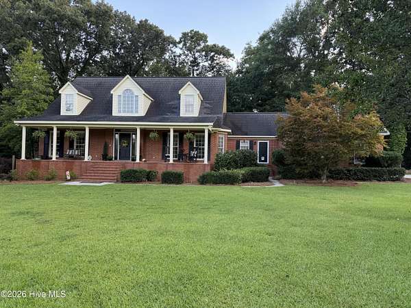 13.9 Acres of Land with Home for Sale in Stapleton, Georgia