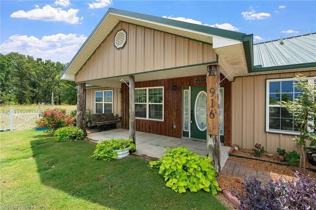 4 Acres of Land with Home for Sale in Van Buren, Arkansas