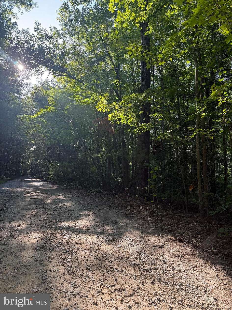 5.16 Acres of Residential Land for Sale in Louisa, Virginia