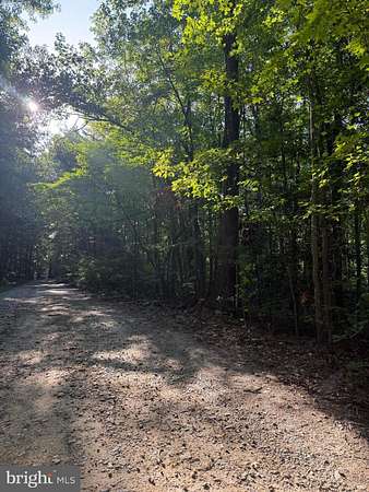 5.16 Acres of Residential Land for Sale in Louisa, Virginia