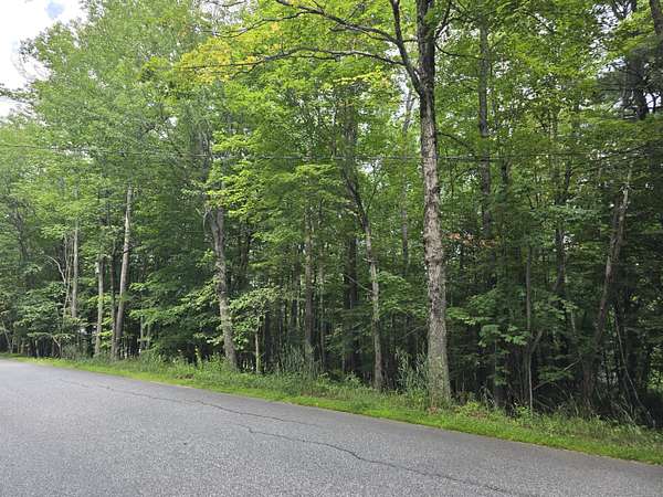 5.85 Acres of Residential Land for Sale in Norway, Maine