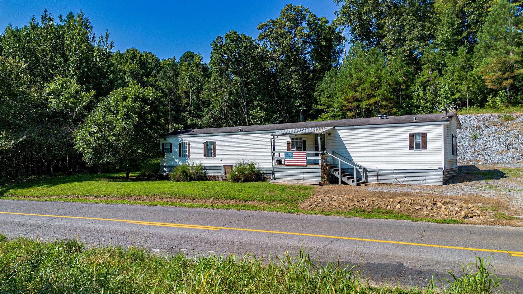 33.1 Acres of Recreational Land with Home for Sale in Cadiz, Kentucky