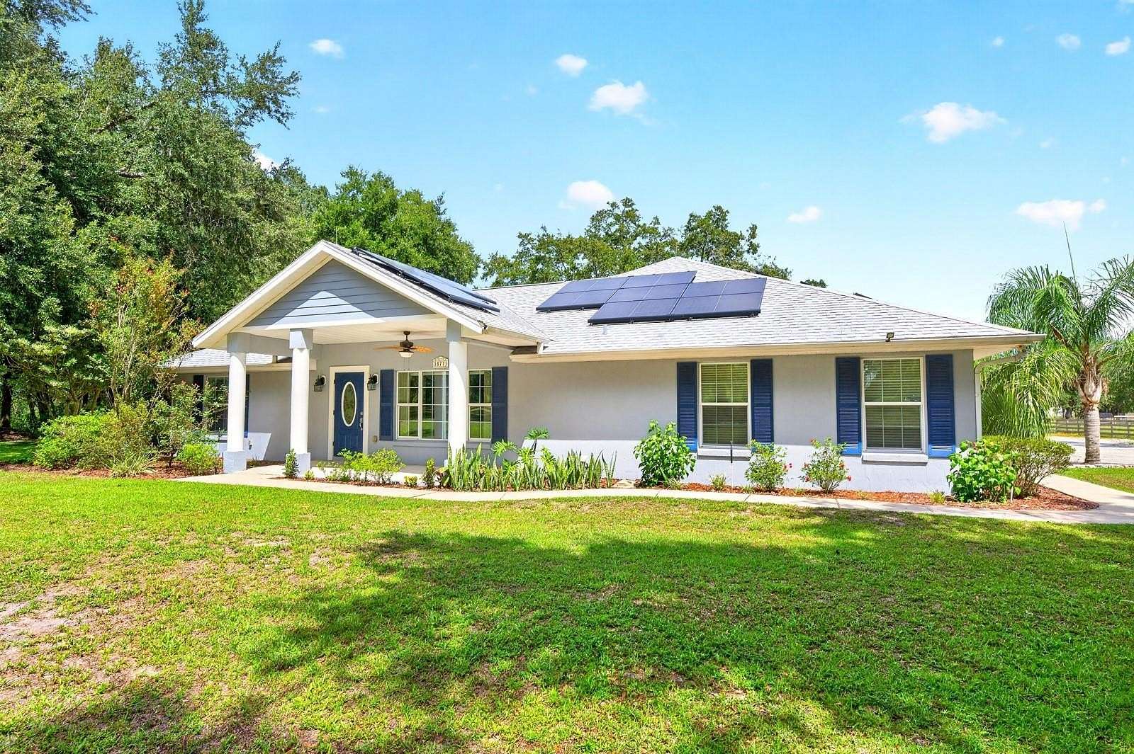 3.4 Acres of Land with Home for Sale in Weirsdale, Florida
