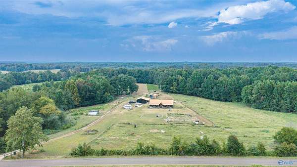 25 Acres of Land with Home for Sale in Anderson, Alabama