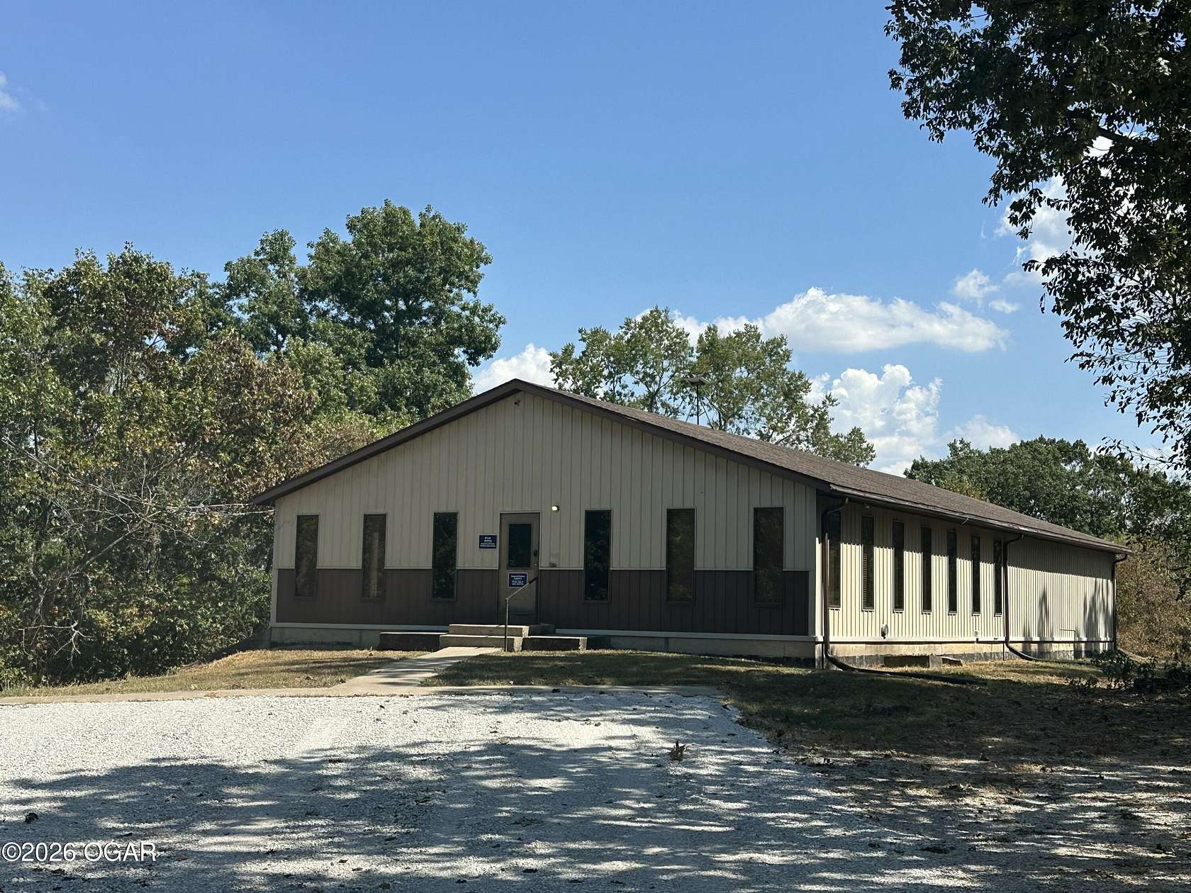 12.5 Acres of Improved Commercial Land for Sale in Carthage, Missouri