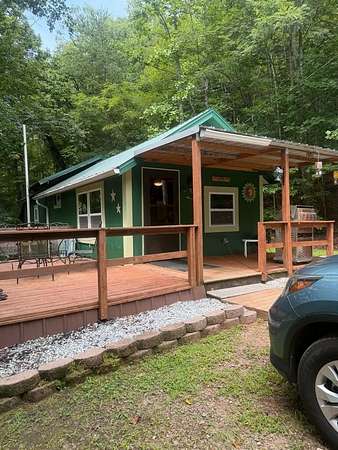 3.25 Acres of Land with Home for Lease in Franklin, North Carolina