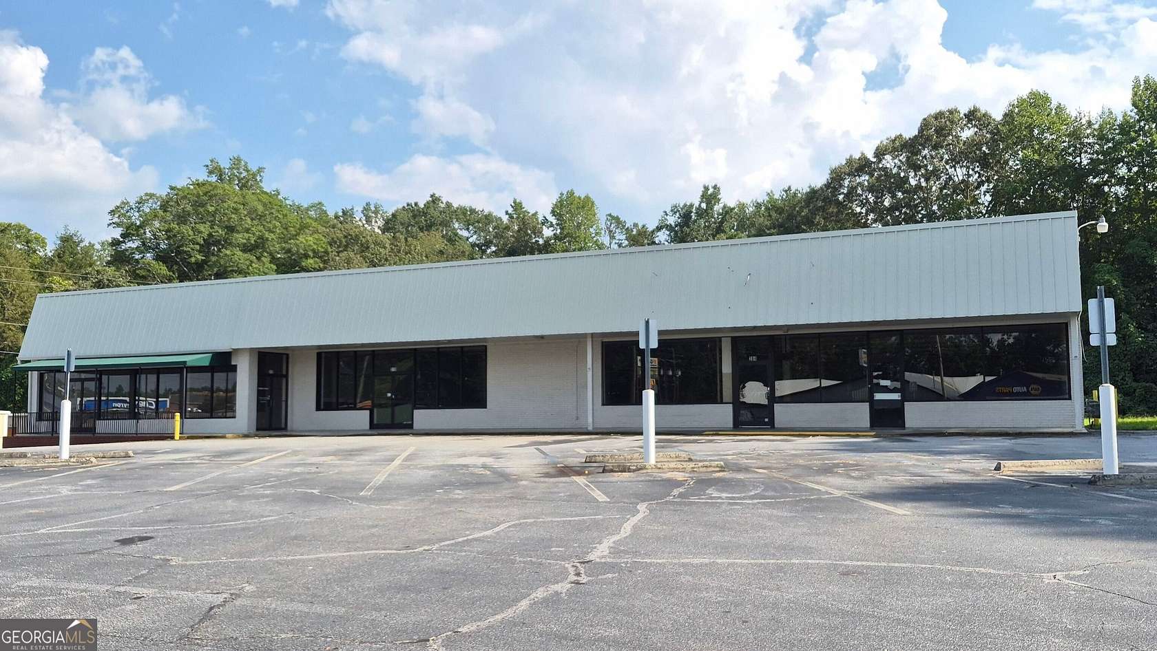 2.1 Acres of Improved Commercial Land for Sale in Clarkesville, Georgia
