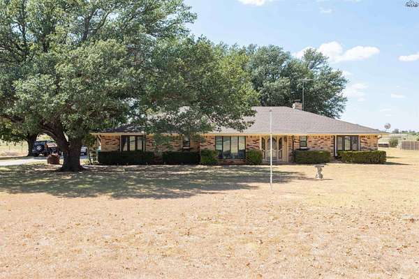 2.86 Acres of Land with Home for Sale in Wichita Falls, Texas
